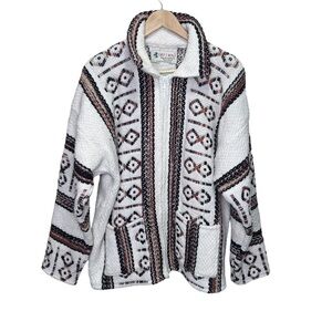 Inka’s World Vintage 100% Wool Cottagecore Chunky Knit Sweater